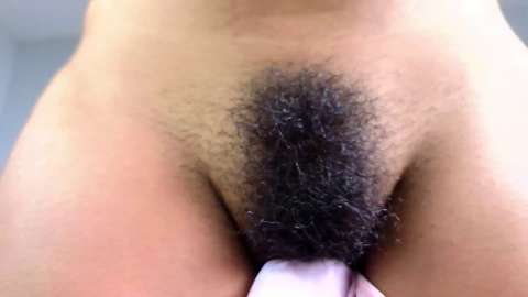 macey_hairy