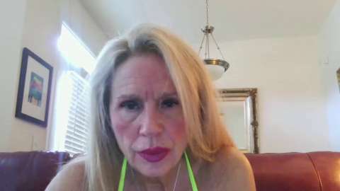 hotblondemilf1962