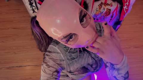 sadicrubberdoll